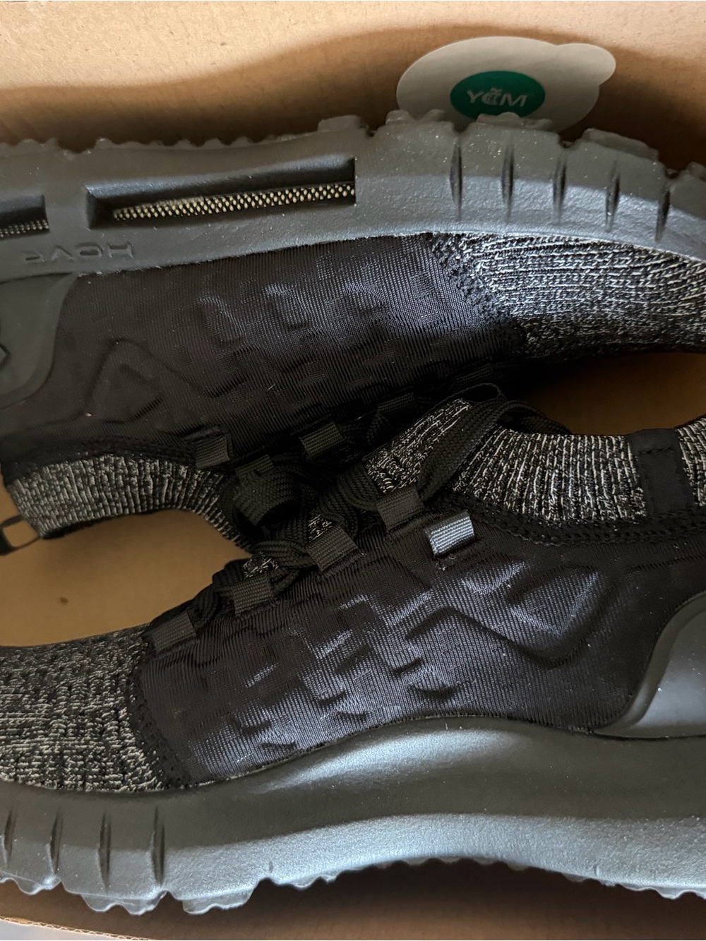 Under Armour Men's Black and Gray Knit Athletic Shoes